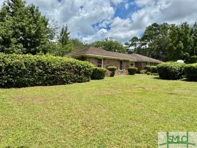 photo 2: 2528 Nottingham Drive, Savannah GA 31406