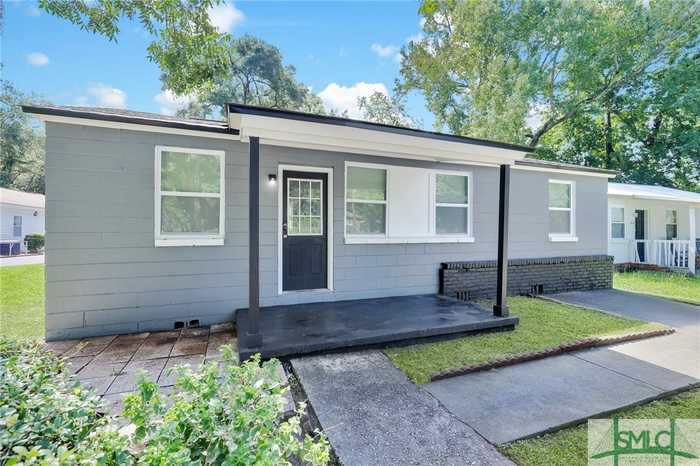 photo 1: 5326 Churchill Street, Savannah GA 31405