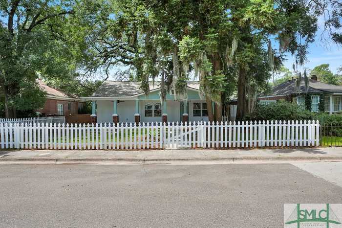 photo 2: 405 Kinzie Avenue, Savannah GA 31404