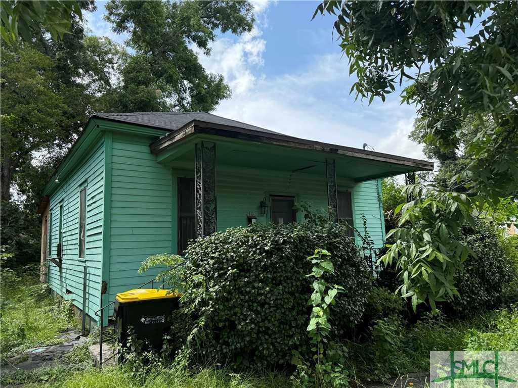 photo 2: 2403 Florance Street, Savannah GA 31415