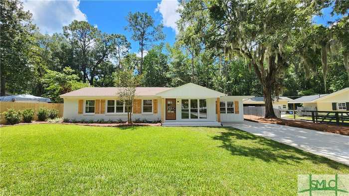 photo 2: 35 Flinn Drive, Savannah GA 31406