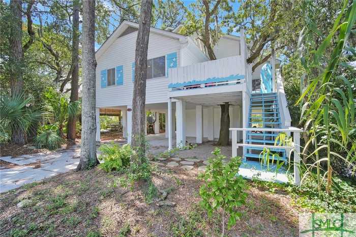 photo 2: 3 Fort Avenue, Tybee Island GA 31328