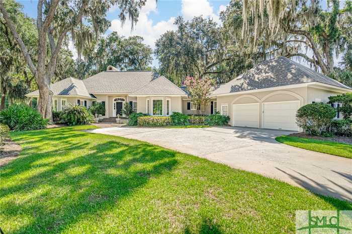 photo 1: 40 Seawatch Drive, Savannah GA 31411