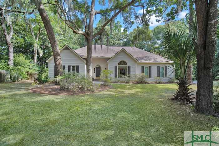 photo 1: 112 Wigmore Court, Savannah GA 31410