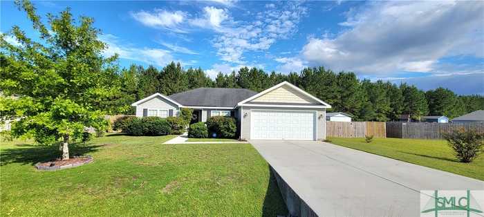 photo 1: 420 Abigail Circle, Ellabell GA 31308