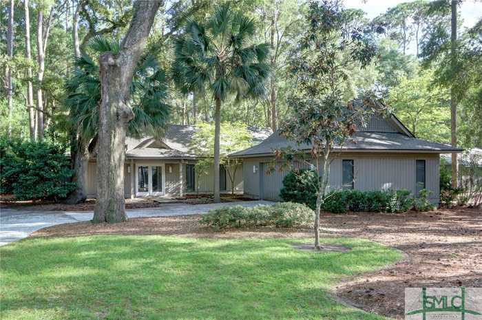 photo 2: 15 Monastery Road W, Savannah GA 31411