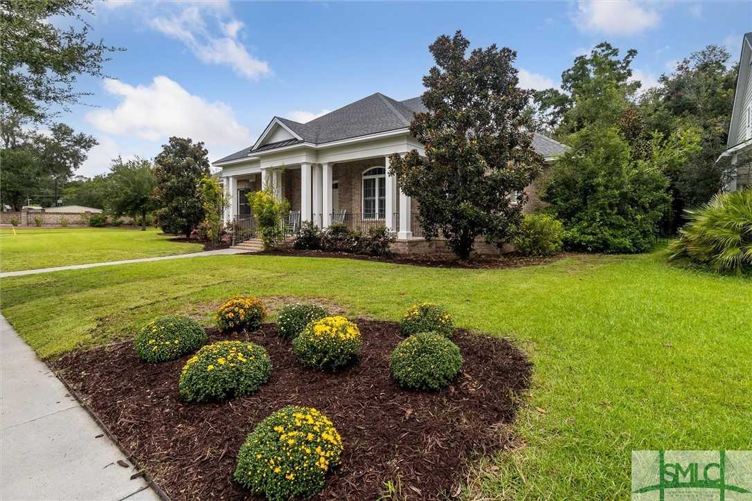 photo 1: 8 Little Riley Road, Savannah GA 31406