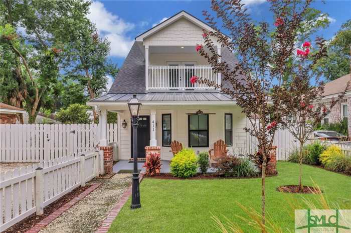 photo 1: 411 Kinzie Avenue, Savannah GA 31404