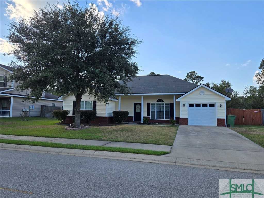 photo 2: 203 Guyett Avenue, Hinesville GA 31313