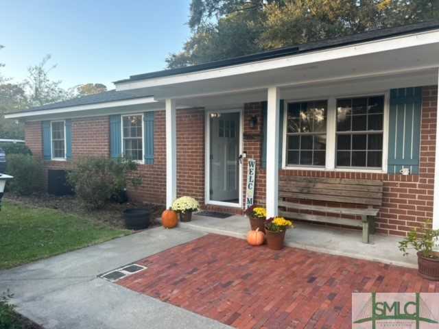 photo 1: 102 Nassau Court, Savannah GA 31410