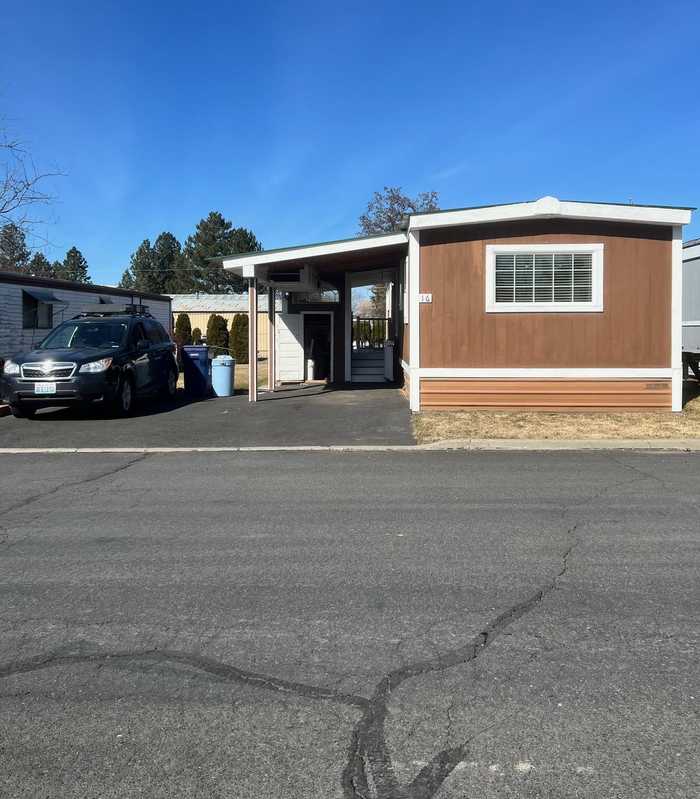 photo 1: 7303 N Crestline St, Spokane WA 99217