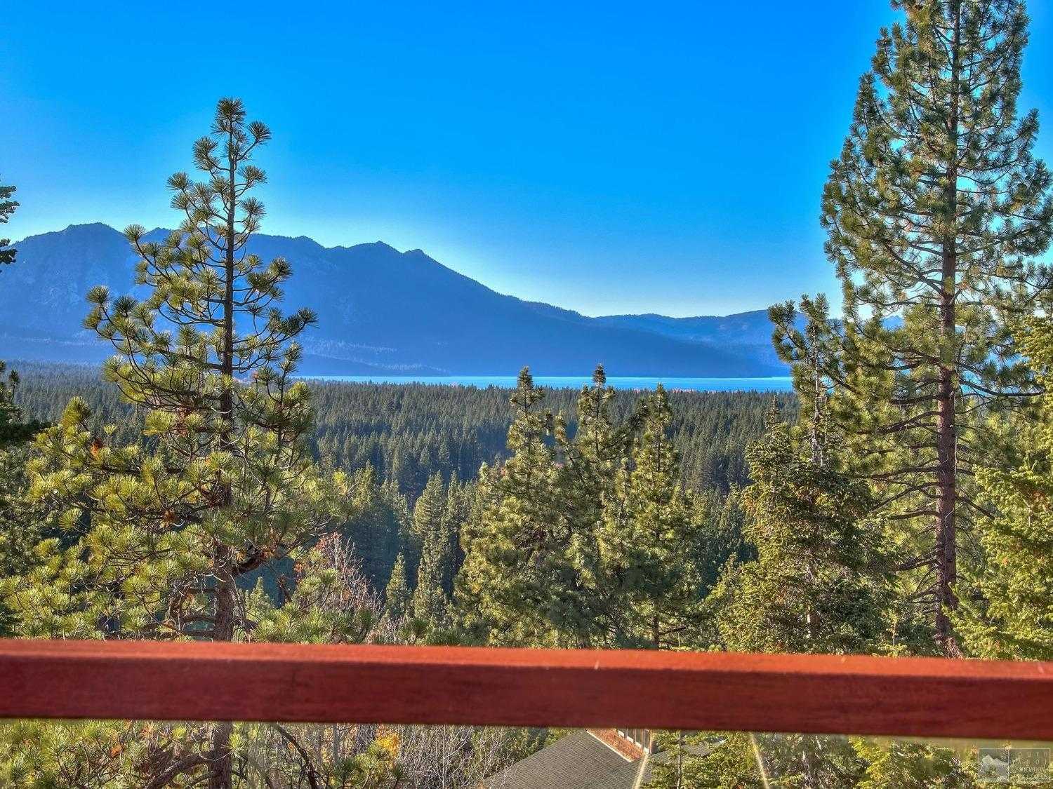 photo 3: 2340 Del Norte Street, South Lake Tahoe CA 96150