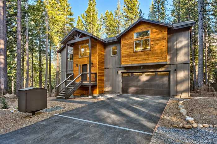 photo 1: 2230 Mewuk Drive, South Lake Tahoe CA 96150