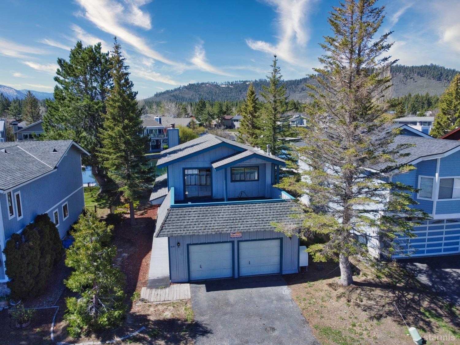 photo 1: 1651 Venice Drive, South Lake Tahoe CA 96150