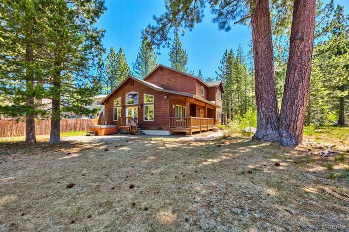 photo 2: 2366 Blitzen Road, South Lake Tahoe CA 96150