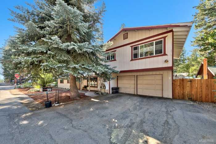 photo 2: 2561 Alma Avenue, South Lake Tahoe CA 96150