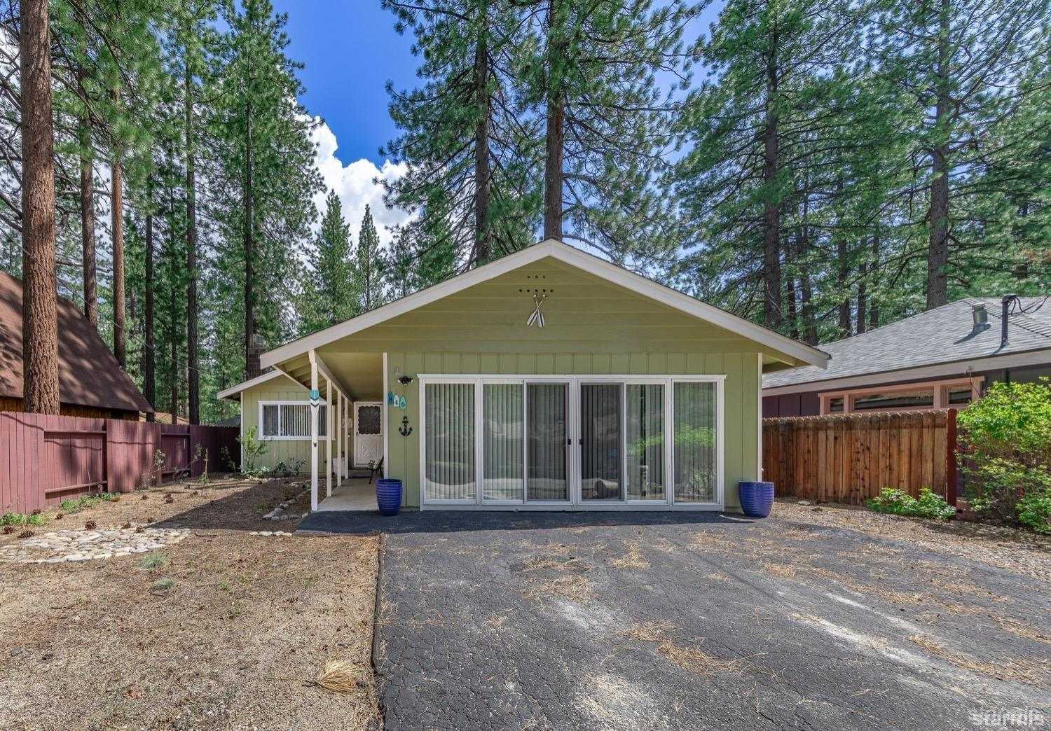 photo 3: 846 Stanford Avenue, South Lake Tahoe CA 96150