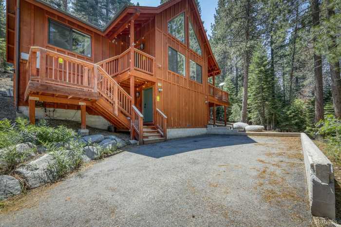 photo 2: 1354 Thunderbird Drive, South Lake Tahoe CA 96150