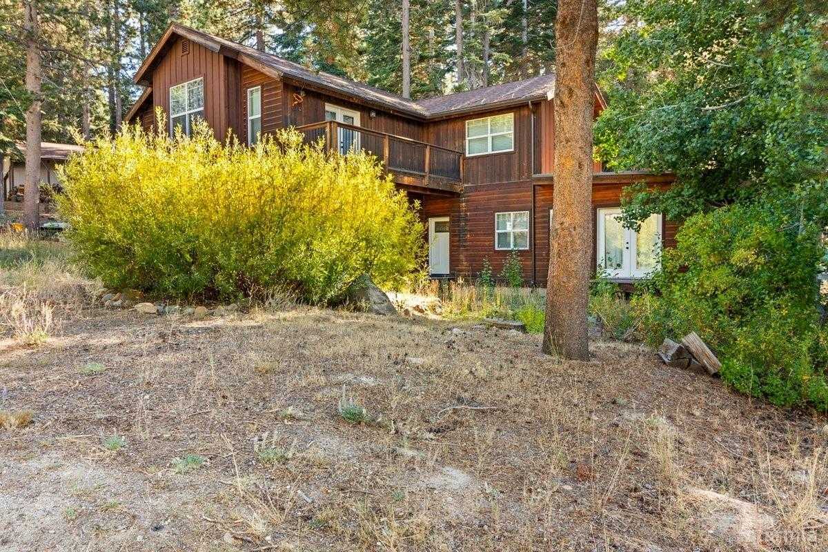 photo 3: 1512 Meadow Vale Drive, South Lake Tahoe CA 96150