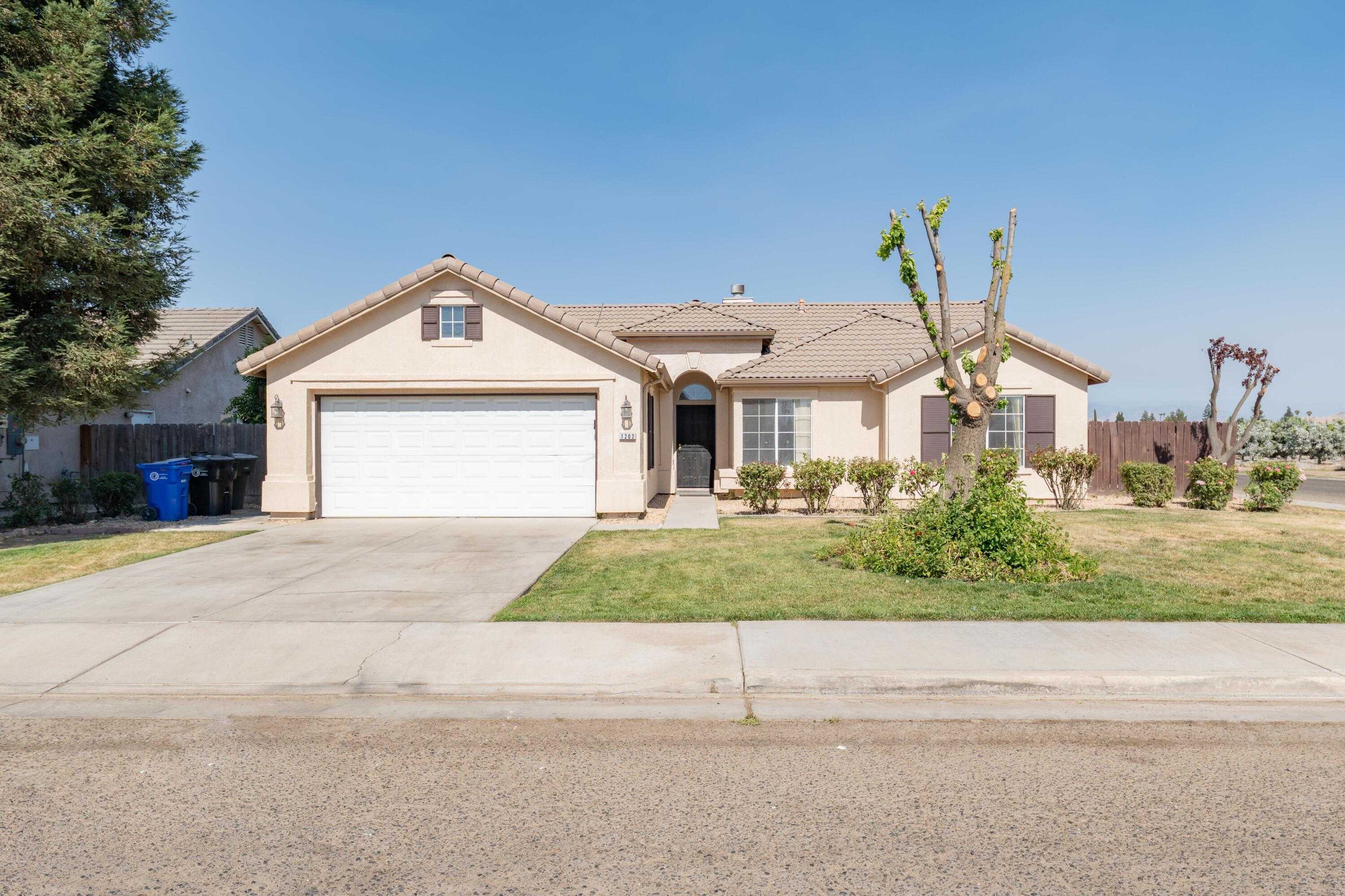 photo 1: 1202 N Lombardi Street, Porterville CA 93257