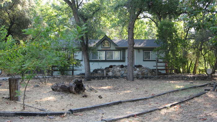 photo 1: 43678 N Fork Drive, Three Rivers CA 93271