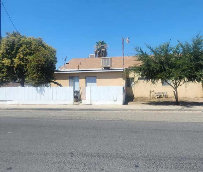 photo 1: 419 S E Street, Porterville CA 93257