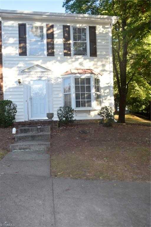 photo 3: 903 Shelby Drive Unit 106, Greensboro NC 27409