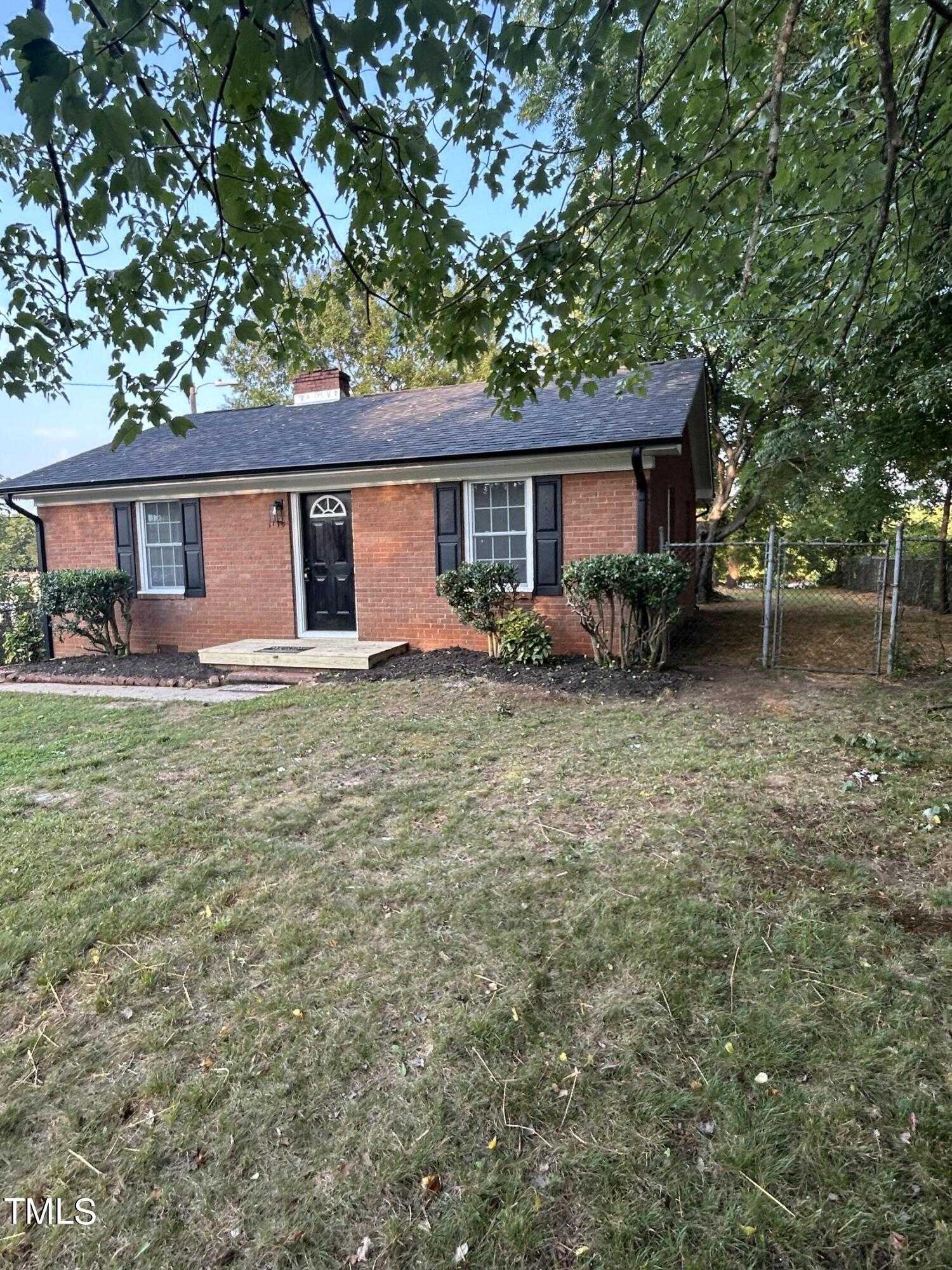 photo 3: 1116 Rauhut Street, Burlington NC 27217