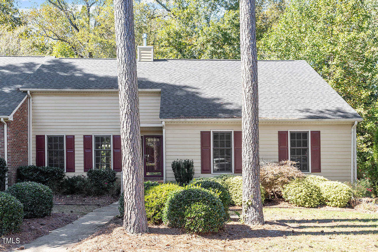 photo 1: 3124 Coachmans Way, Durham NC 27705