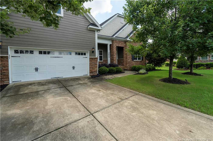 photo 2: 2604 Thorngrove Court, Fayetteville NC 28303