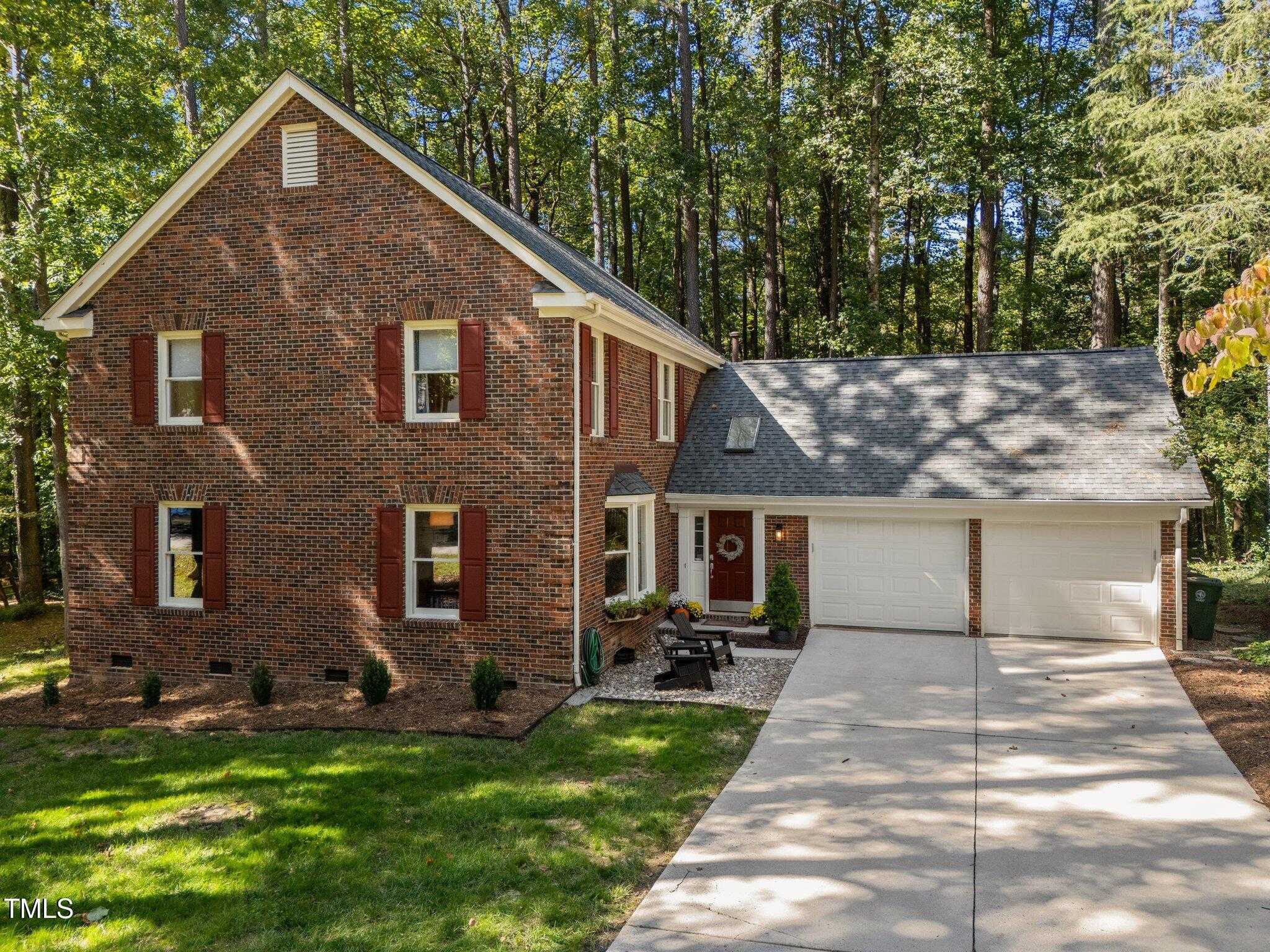 photo 1: 4628 Holly Brook Drive, Apex NC 27539