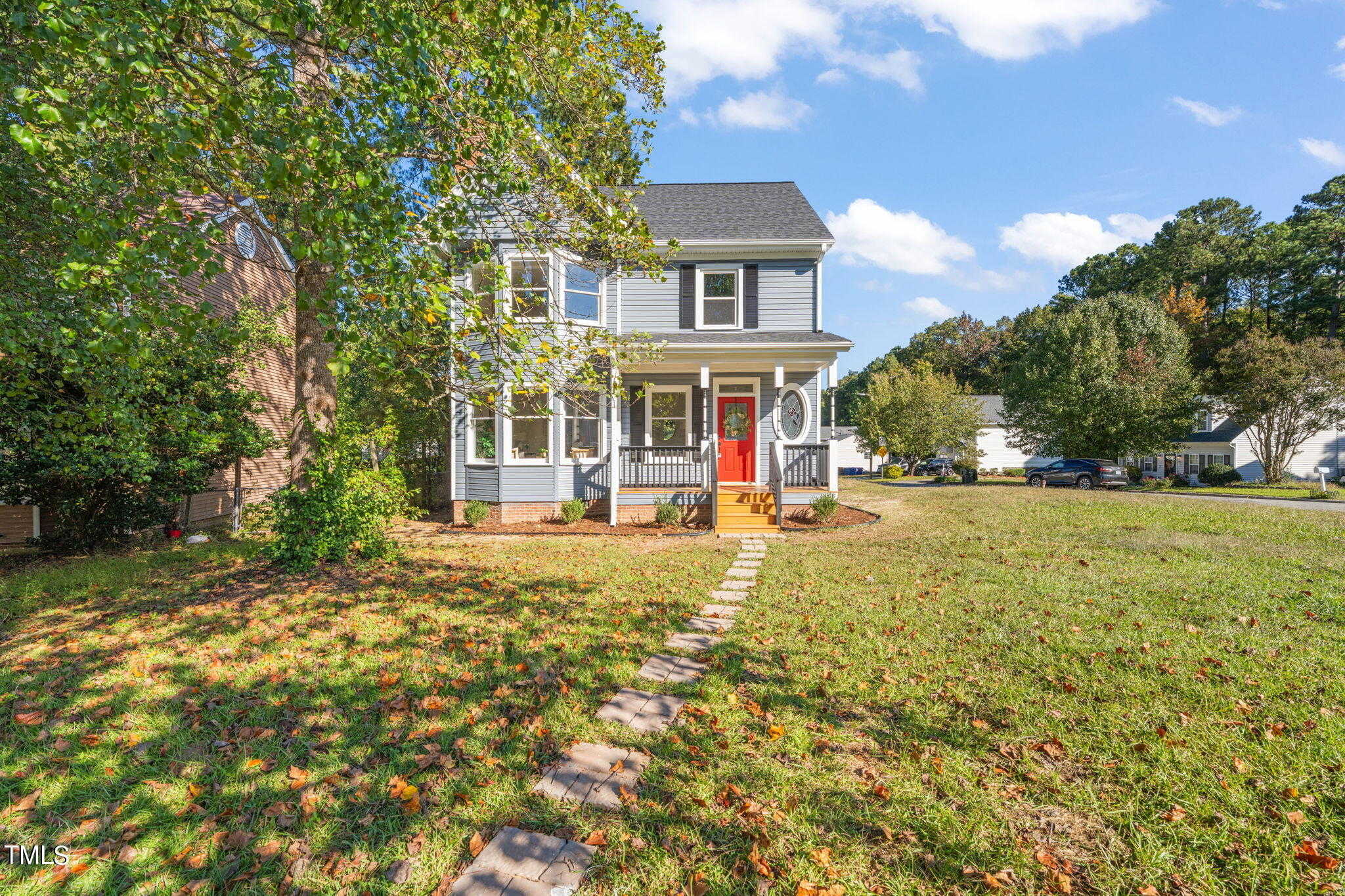 photo 1: 2 Maidenhair Court, Durham NC 27703