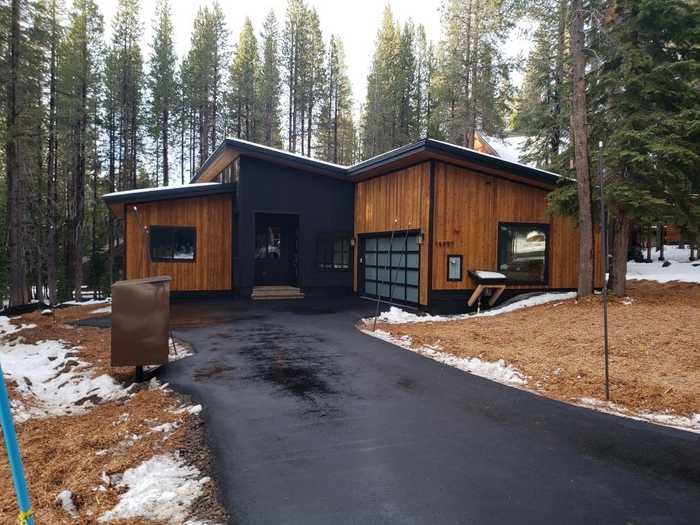 photo 1: 13814 Alder Creek Road, Truckee CA 96161