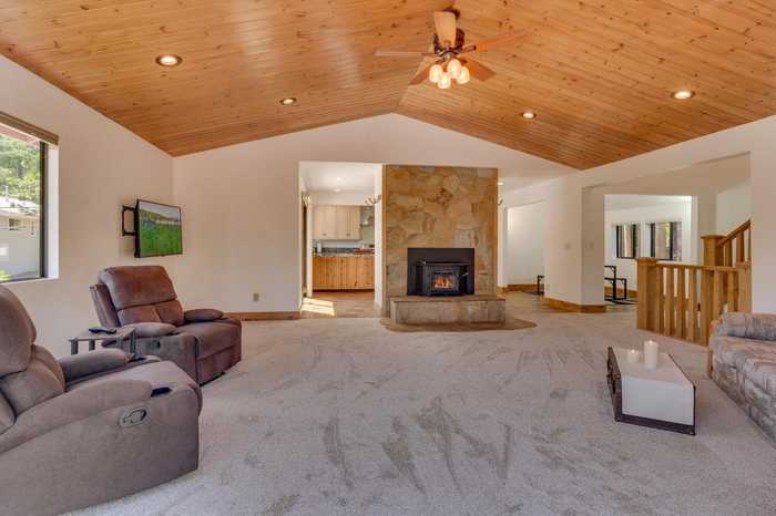 photo 2: 1003 SnowShoe Road, Tahoe City CA 96145