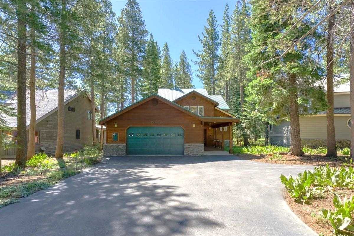 photo 1: 13342 Skiview Loop, Truckee CA 96161