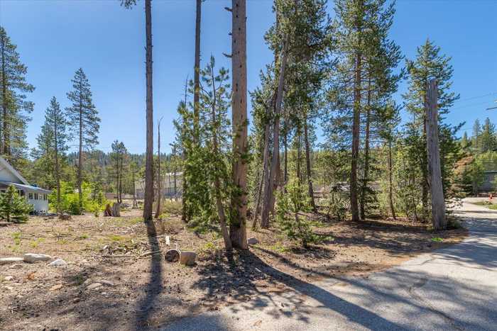 photo 1: 10011 Spruce Court, Soda Springs CA 95728