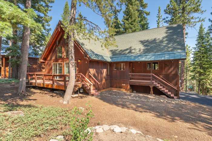 photo 1: 14650 Copenhagen Drive, Truckee CA 96161