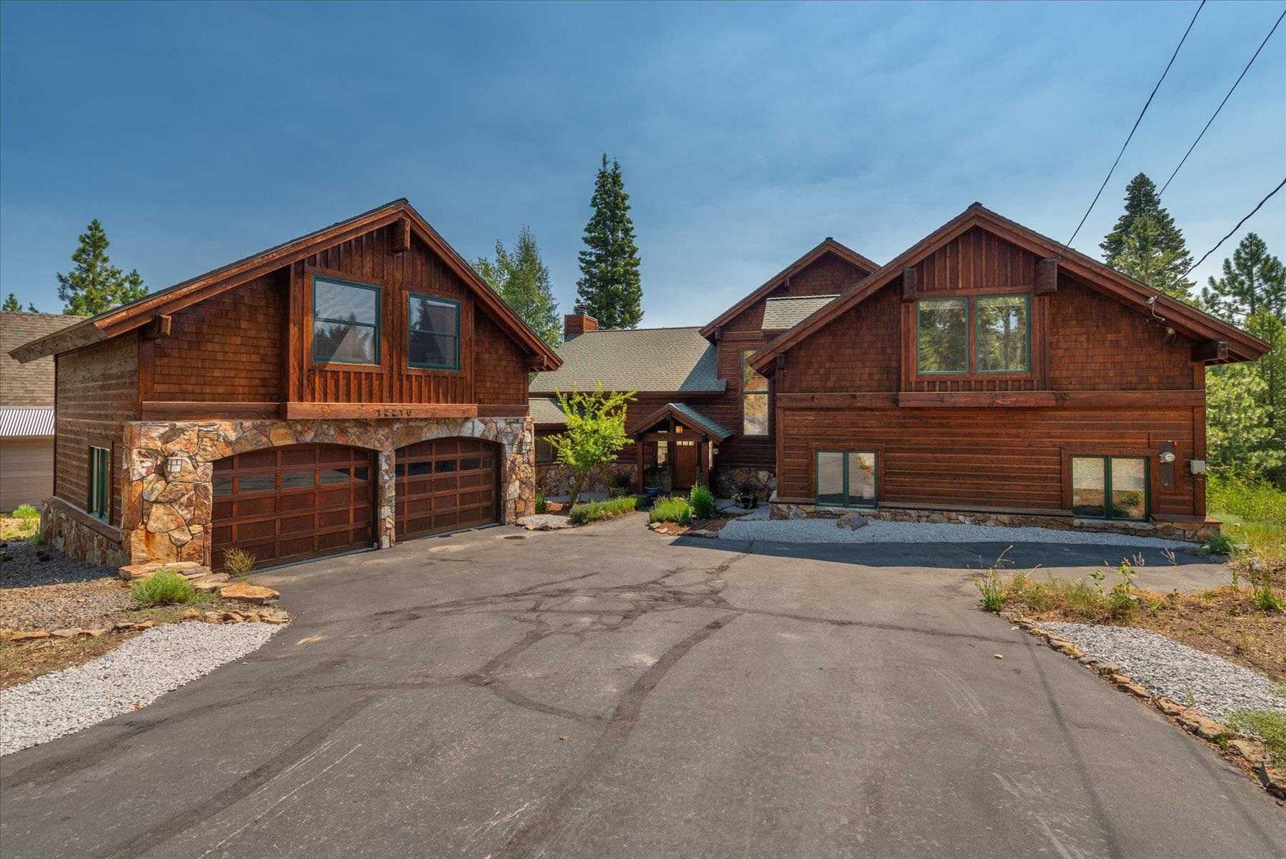 photo 1: 13316 Hillside Drive, Truckee CA 96161