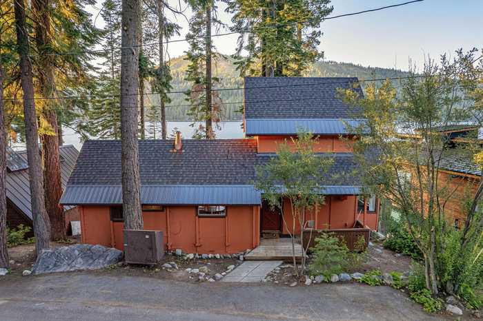 photo 2: 15130 Point Drive, Truckee CA 96161