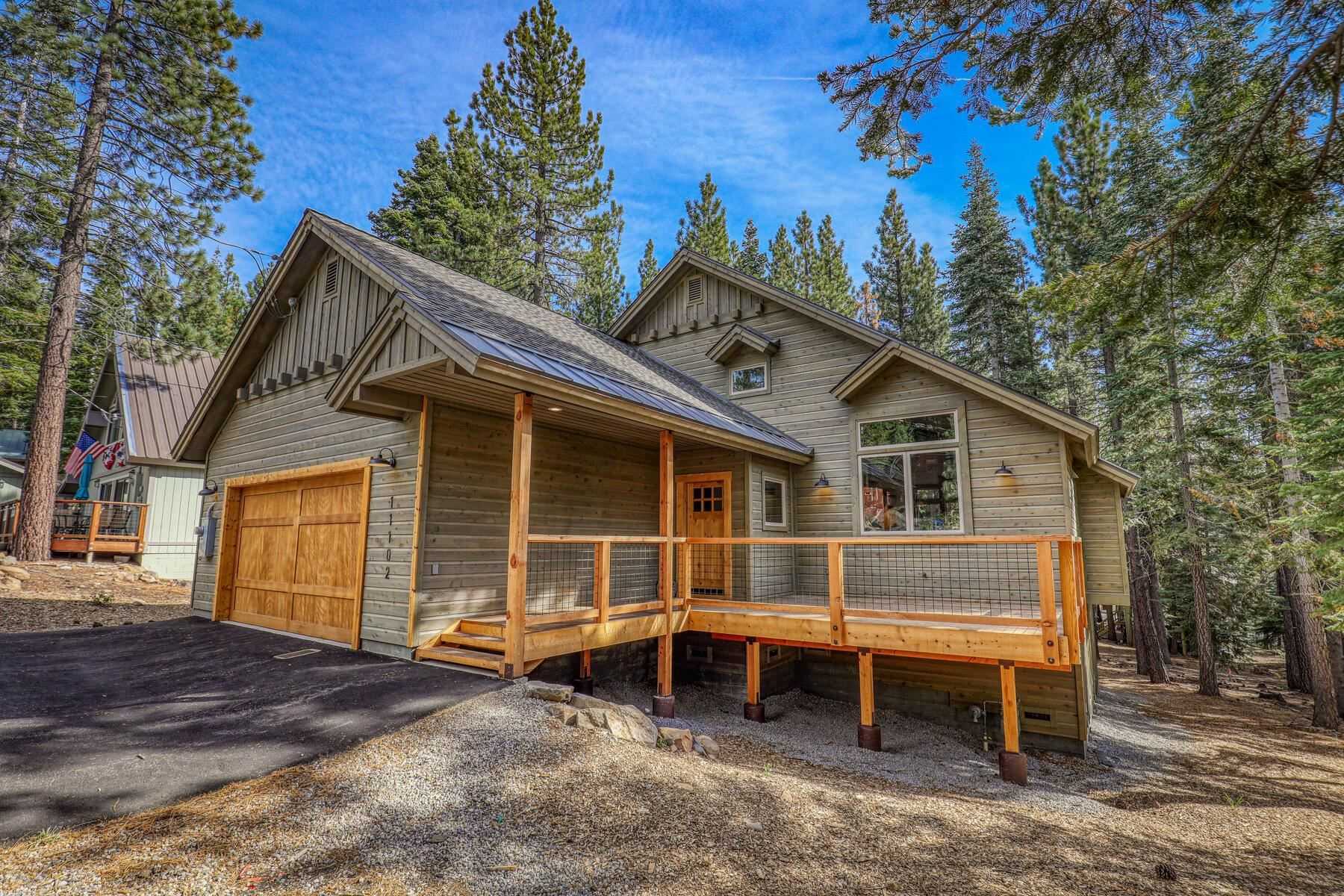 photo 1: 11102 Sitzmark Way, Truckee CA 96161