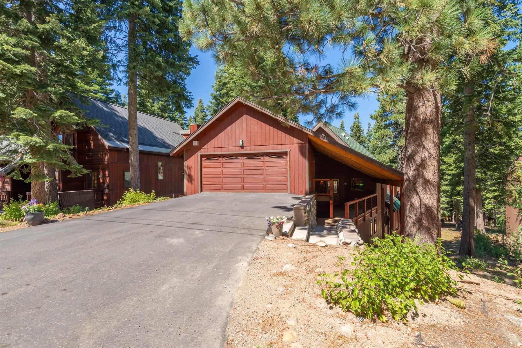 photo 1: 12148 Brookstone Drive, Truckee CA 96161