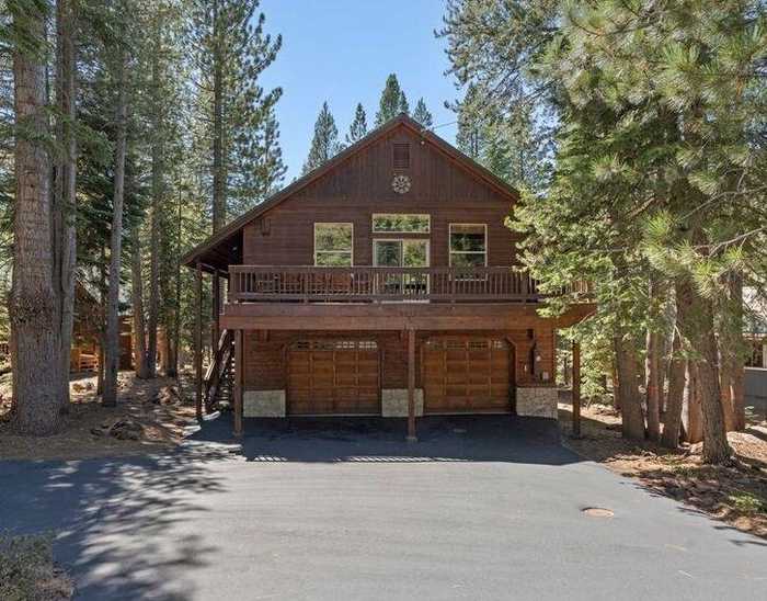 photo 1: 14172 Ramshorn Street, Truckee CA 96161