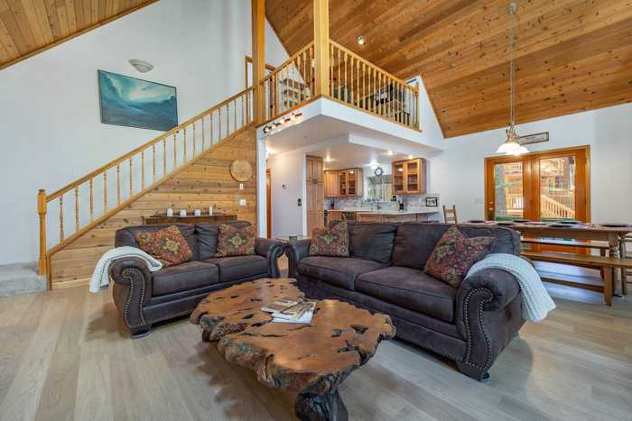 photo 2: 13950 Herringbone Way, Truckee CA 96161