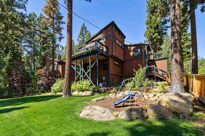 photo 2: 575 Village Road, Tahoe City CA 96145