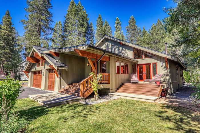 photo 2: 12167 Oslo Drive, Truckee CA 96161