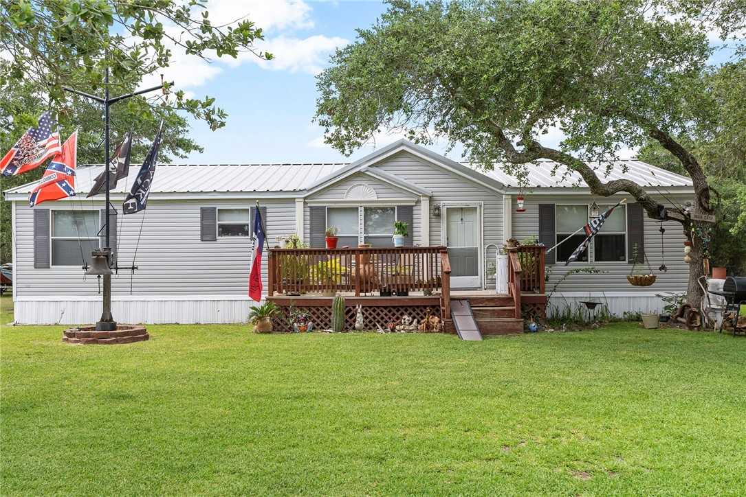 photo 1: 1331 8th Street, Rockport TX 78382