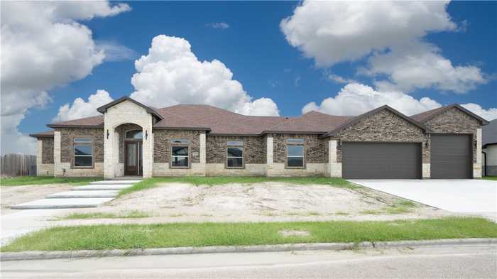 photo 2: 2150 Rufus St, Corpus Christi TX 78418