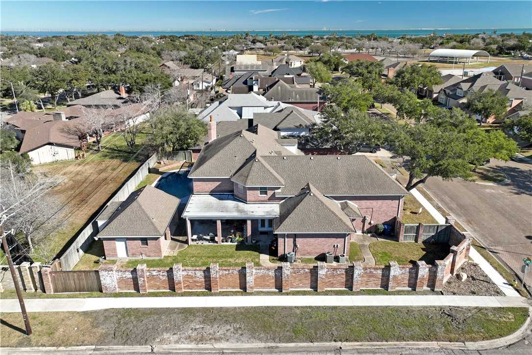 photo 2: 441 Colony Drive, Corpus Christi TX 78412