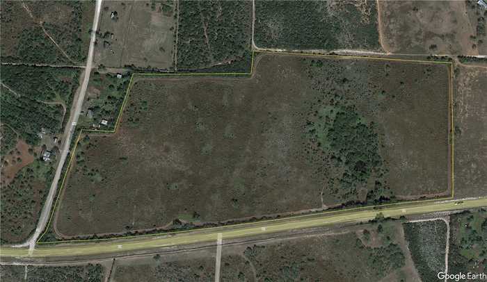 photo 2: 124 County Road 164, George West TX 78022