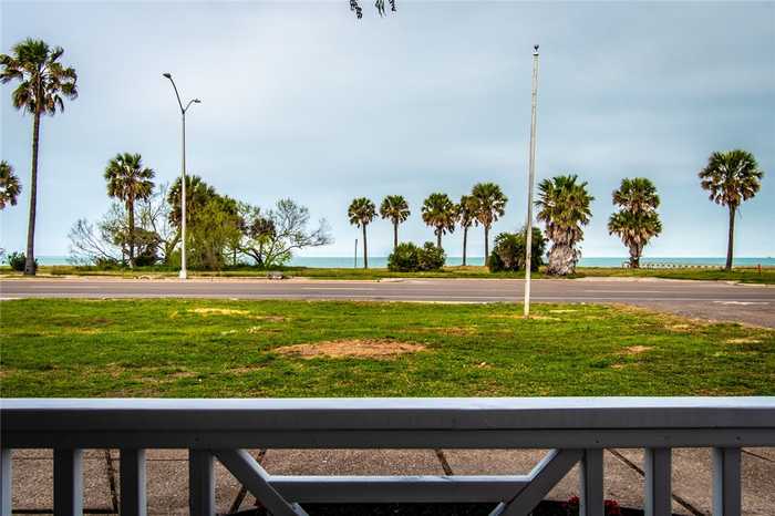 photo 30: 4237 Ocean Drive, Corpus Christi TX 78411